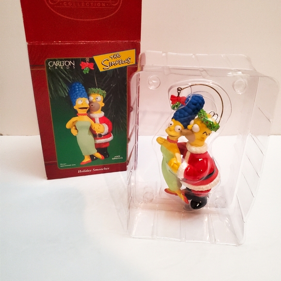Carlton Cards Simpsons Holiday Smooches Christmas Ornament Homer Marge Mistletoe - Picture 5 of 7